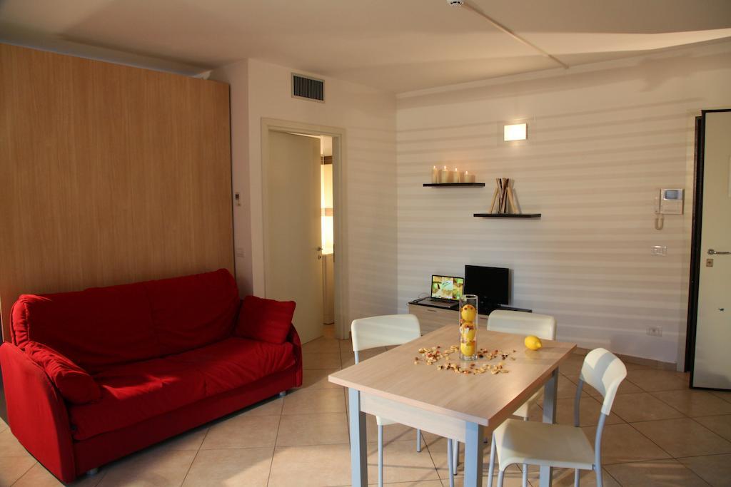 ריצ'יונה Residence Ilario Suite Hotel חדר תמונה