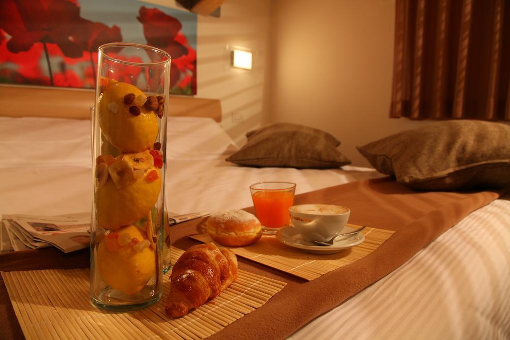 ריצ'יונה Residence Ilario Suite Hotel מראה חיצוני תמונה