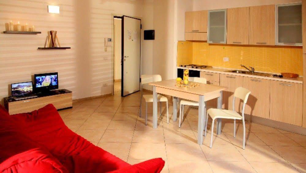 ריצ'יונה Residence Ilario Suite Hotel מראה חיצוני תמונה