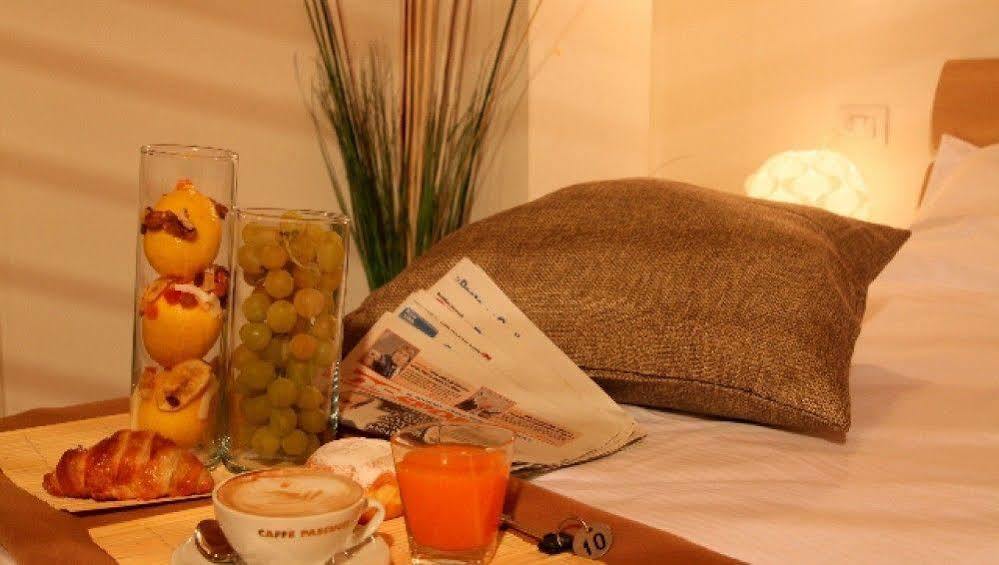 ריצ'יונה Residence Ilario Suite Hotel מראה חיצוני תמונה