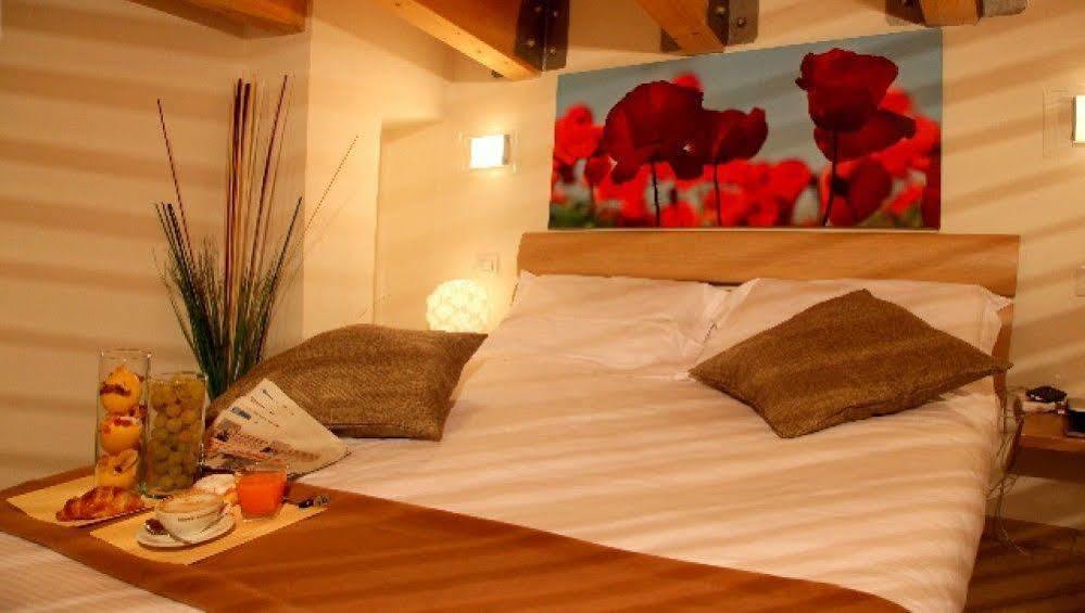 ריצ'יונה Residence Ilario Suite Hotel מראה חיצוני תמונה