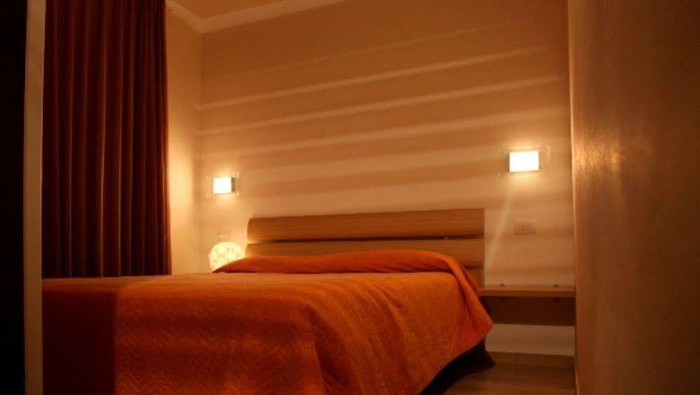 ריצ'יונה Residence Ilario Suite Hotel מראה חיצוני תמונה